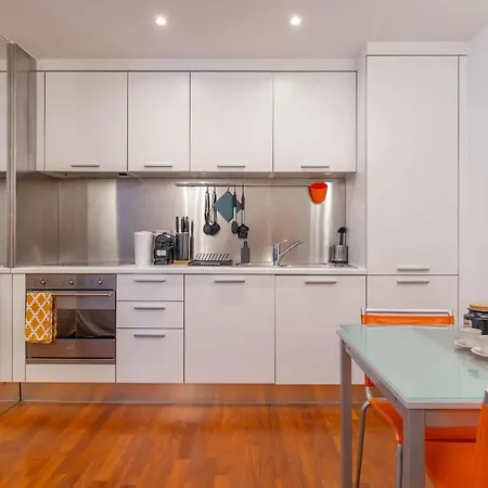 Arcivescovado 7 * Turín